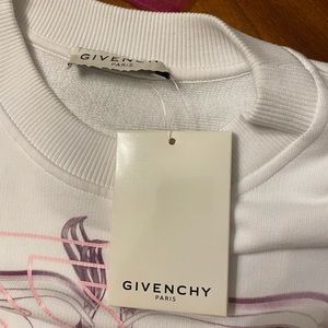 Givenchy pull over